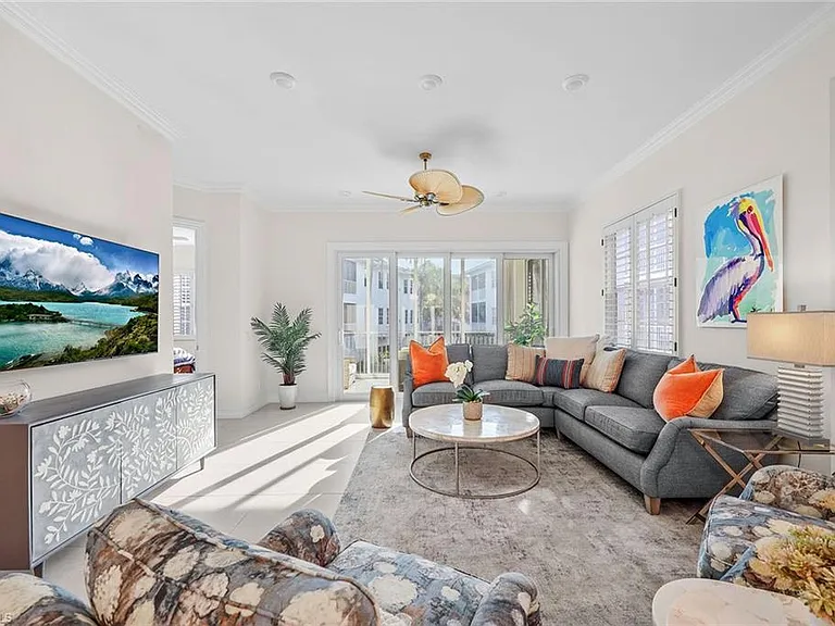 831 Sailaway Ln #104 — Photo 5