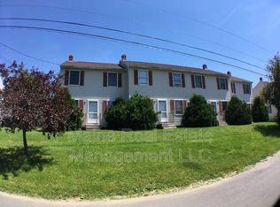 63 Valley View Ln APT C, Bangor, ME 04401