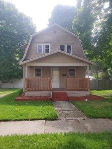 203 Pearl St, Charlotte, MI, 48813