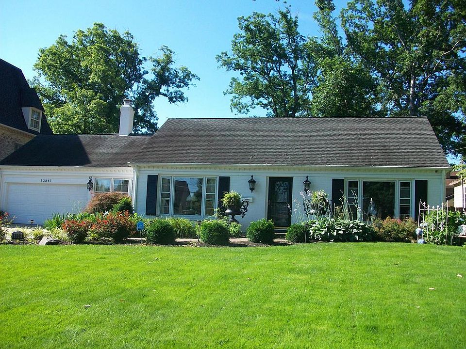 1st image of 13841 Edgewater Dr