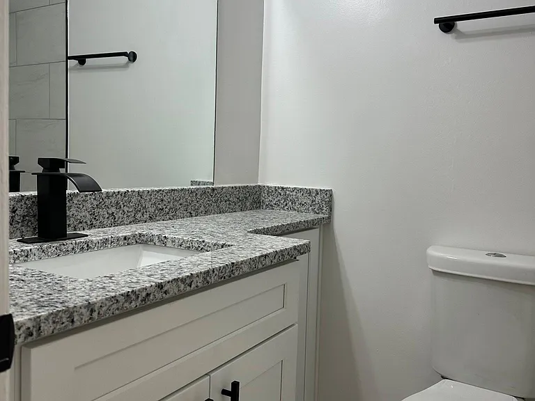 6339 Holcomb Way #D — Photo 1