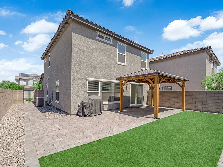 Torreon Ln — Photo 1