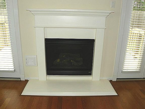 5th image of 17223 Borden Manor Dr
