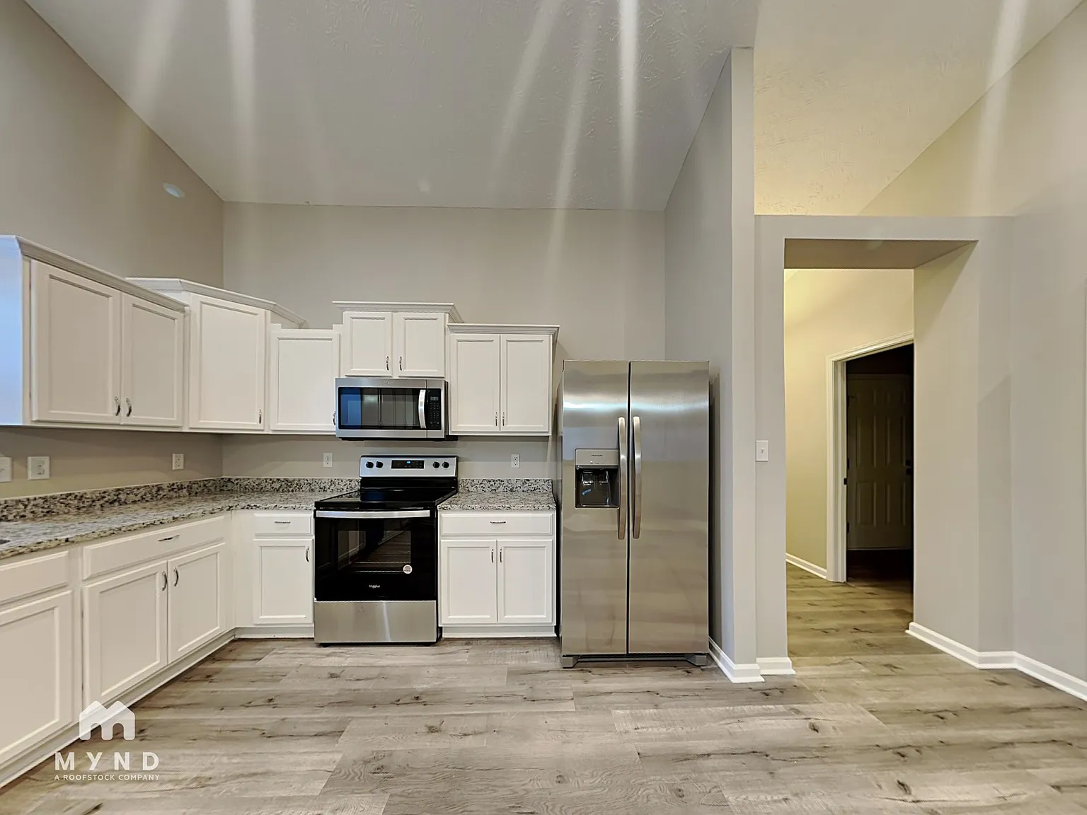 4 bed, 2.0 bath, 1618 sqft, $1,949 — Photo 4