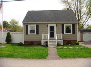 39 Friend St, Beverly, MA 01915