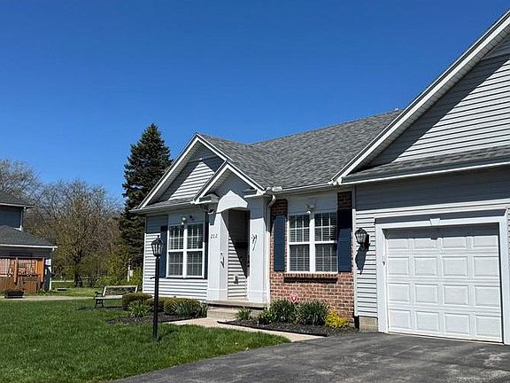2nd image of 202 Twin Pines Ct