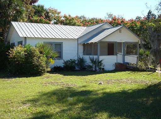 1st image of 117 N Fountain Dr