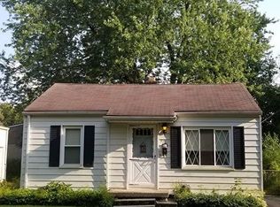 3701 Herrick St, Flint, MI 48532