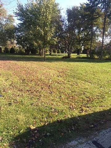 2nd image of 1524 Columbine Dr