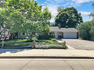 1924 Balsam Ave, Mississauga, ON L5J 1L2