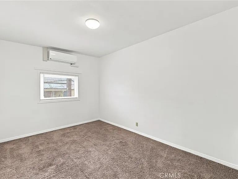 219 W Riggin St #C — Photo 20