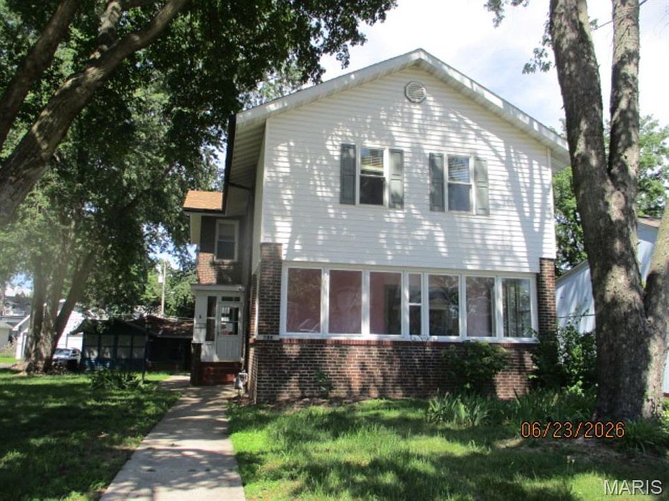 1st image of 413 Wabash Ave