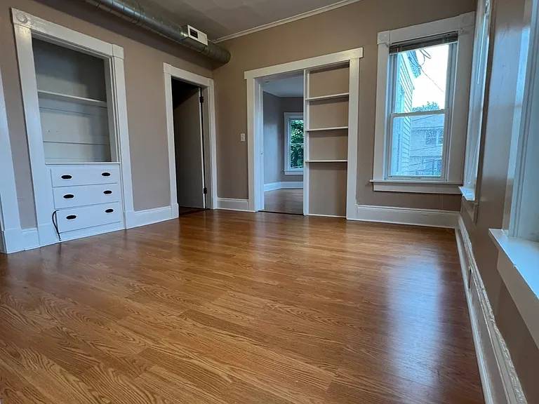 14 W Bowers St #B — Photo 4