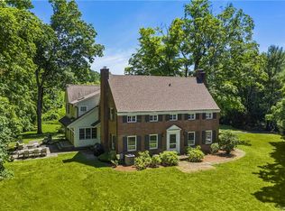 3 Taylor Rd, Mount Kisco, NY 10549