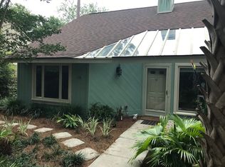 1135 Snap Dragon Ct, Mount Pleasant, SC 29464