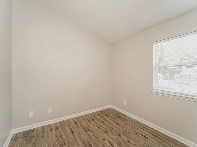 5746 Prescott Ct — Photo 15