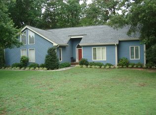 331 Lake Ridge Dr, Buffalo Junction, VA 24529