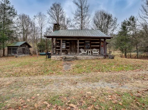 237 Blackgum Ln, Duffield, VA 24244