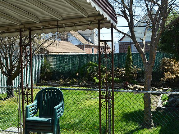 4th image of 11919 229th St