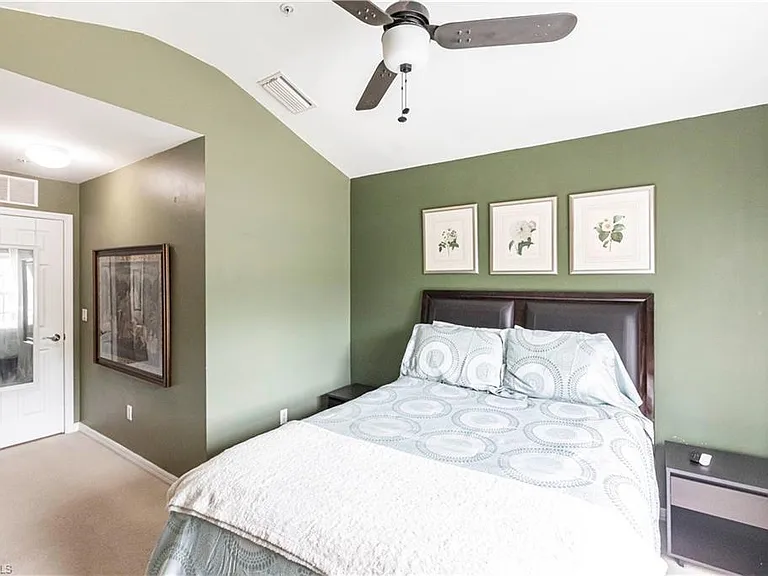 15616 Marcello Cir — Photo 33