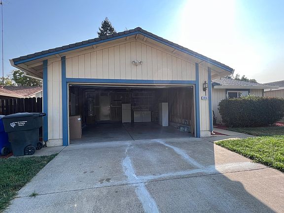 2nd image of 2956 Brookstone Way