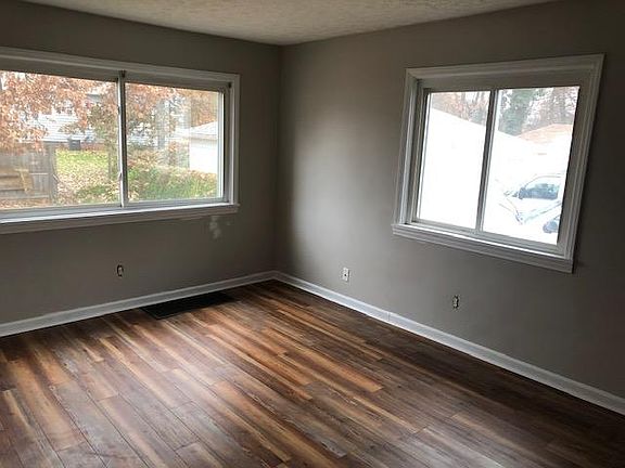 2nd image of 2630 1/2 3rd St