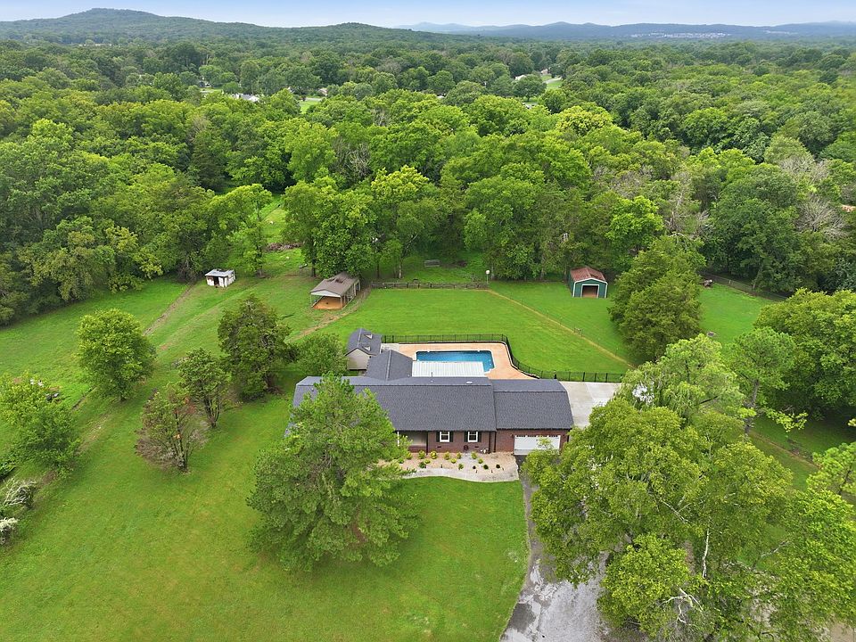 1st image of 5373 Blackman Rd