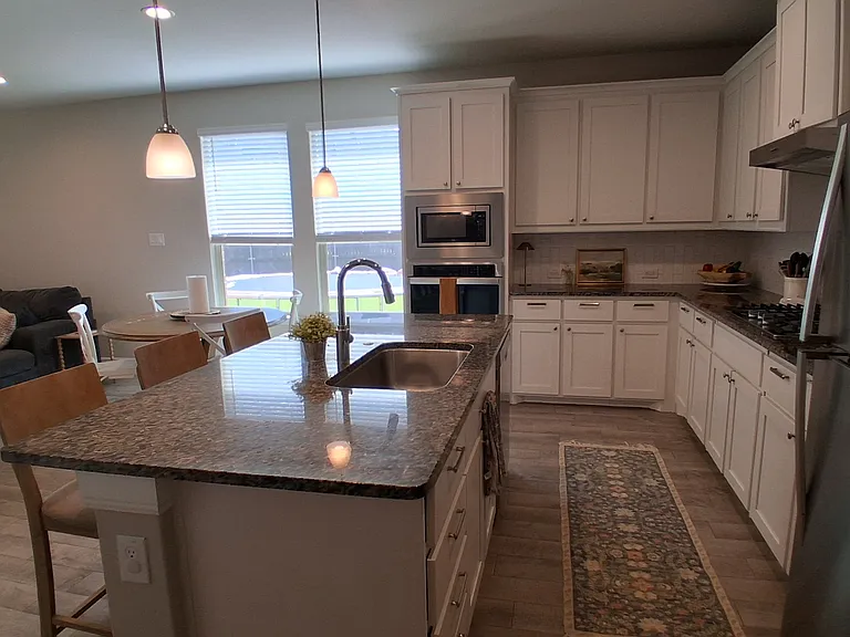 309 Clayton St — Photo 19