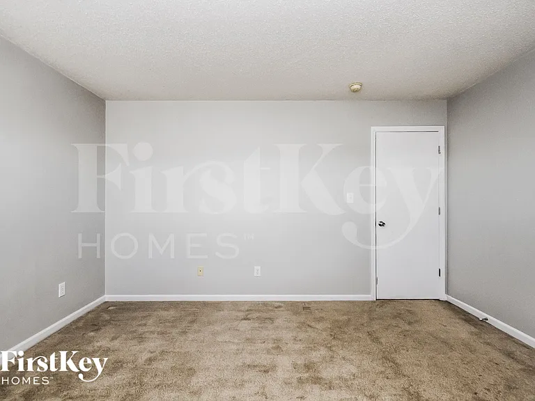 12230 Sweet Creek Trl — Photo 15