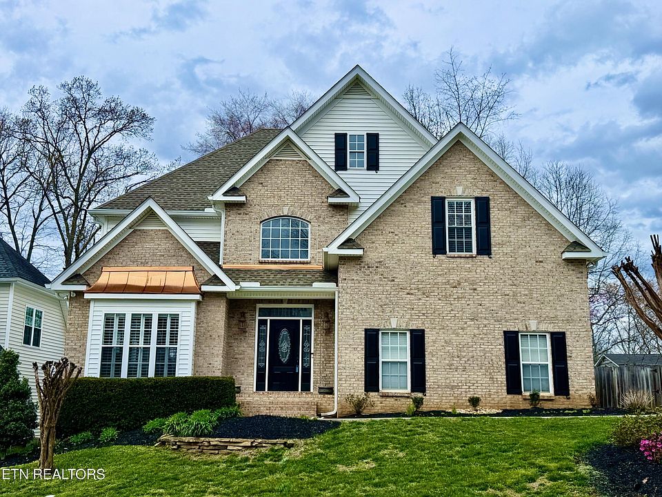 1st image of 8833 Ebenezer Oaks Ln