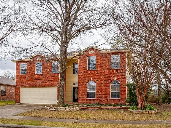 2nd image of 2100 Willow Ct