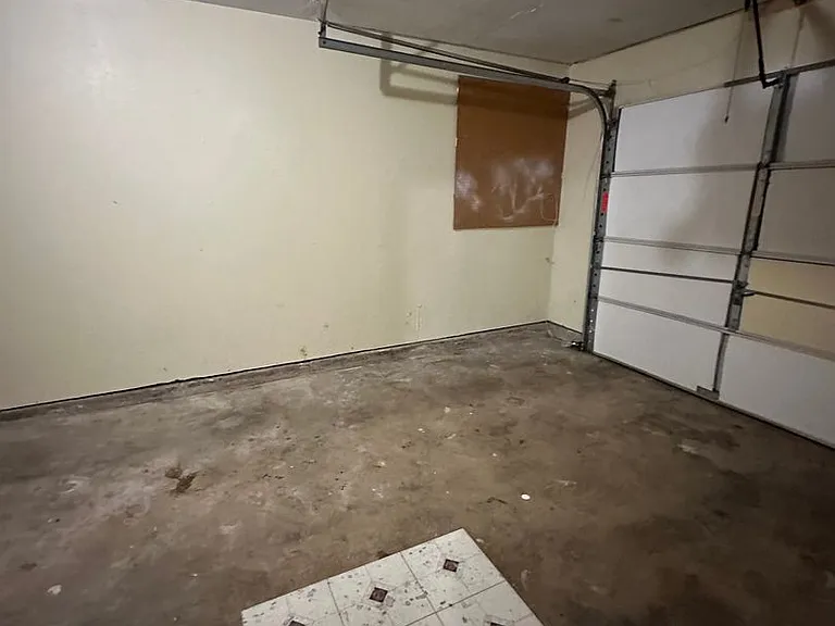 537 Franklin St — Photo 24