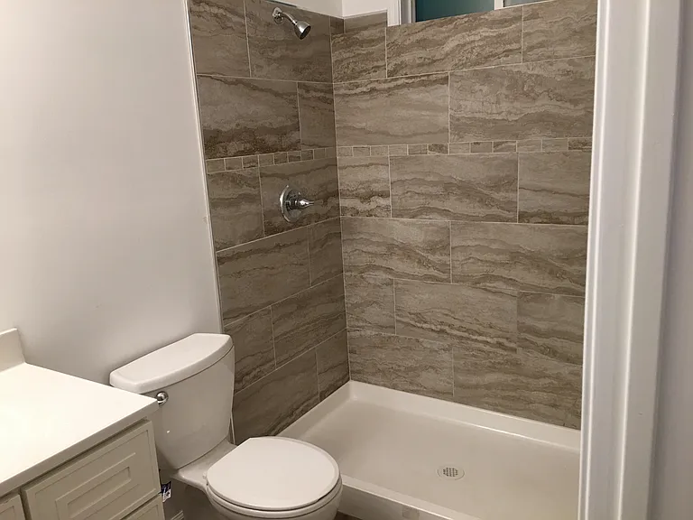 16710 Rolando Ave — Photo 4