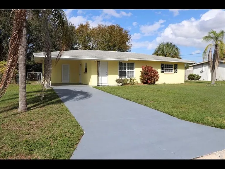 521 Frandor Pl — Photo 2