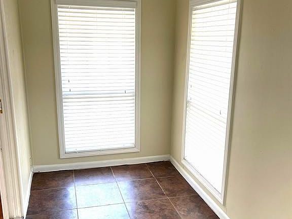 3rd image of 12633 Memorial Dr APT 5