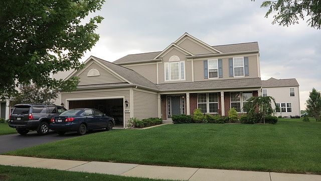 1st image of 3207 Drury Ln