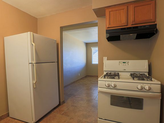 5th image of 824 E Purdue Ave APT A