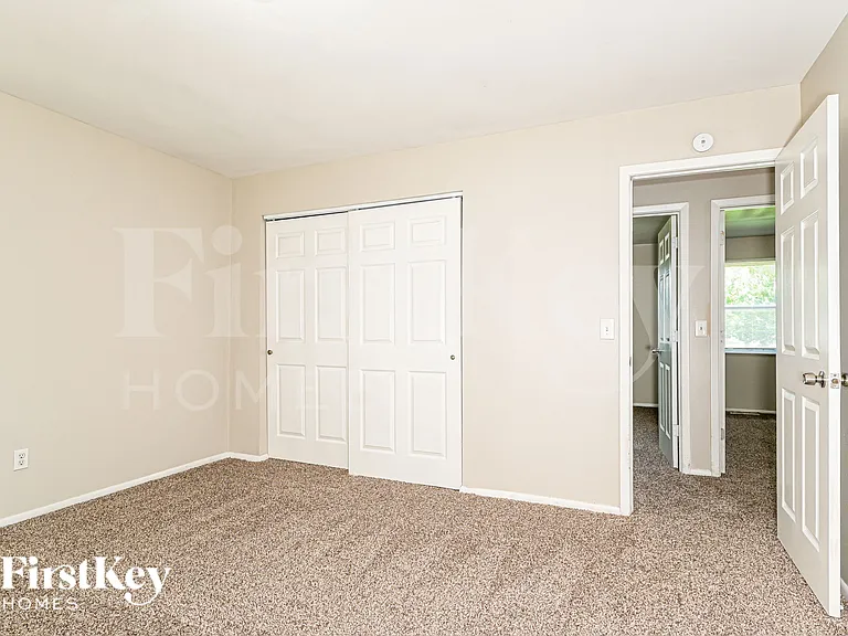 634 Watkins Glen Dr — Photo 10