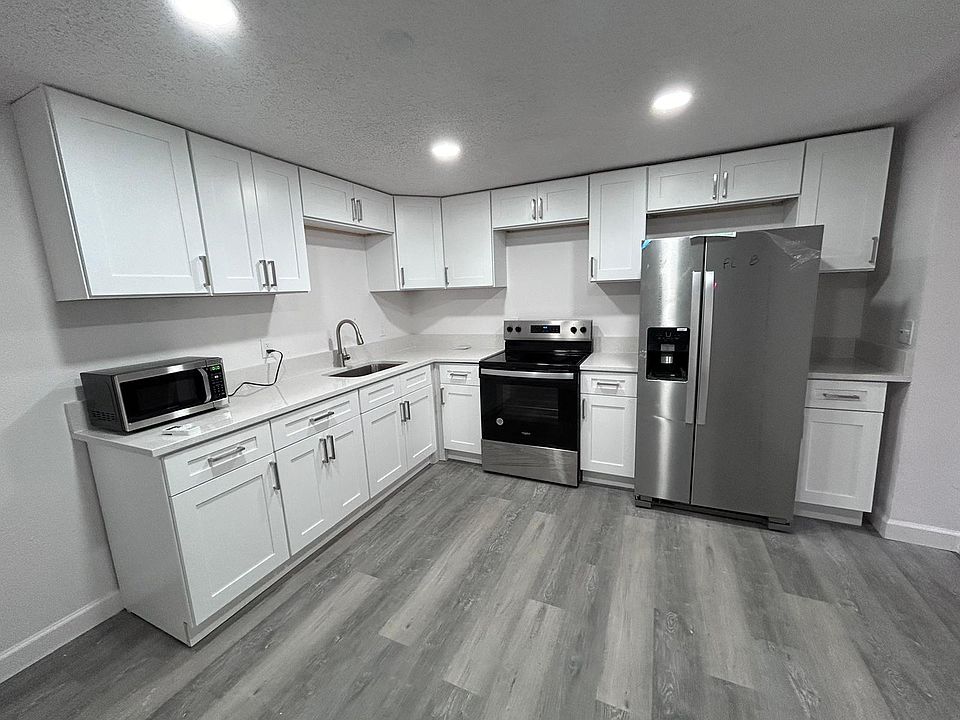 1st image of 511 S 63rd St #B