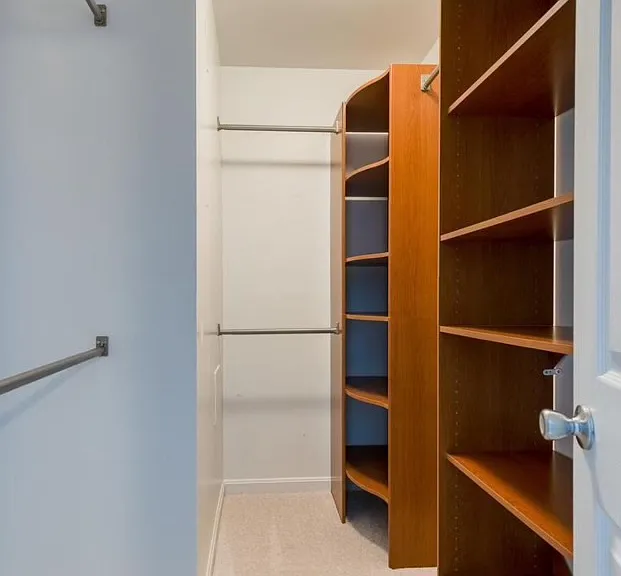 9472 Black Hawk Ct — Photo 10