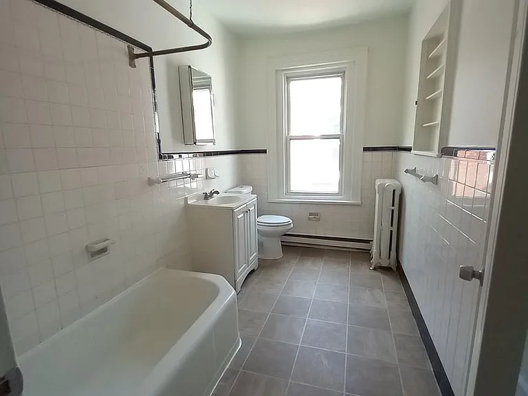 917 Swede St — Photo 5