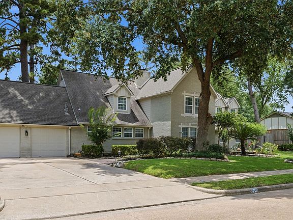 5th image of 211 Faust Ln