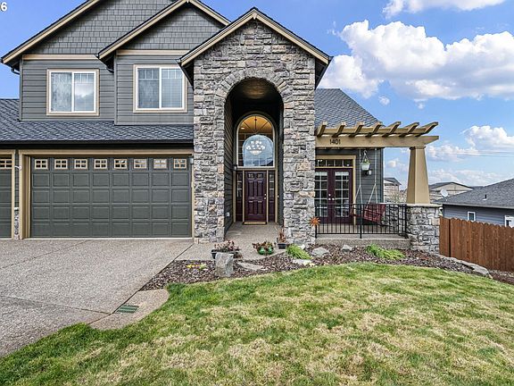 5th image of 1401 Ranier Loop NW