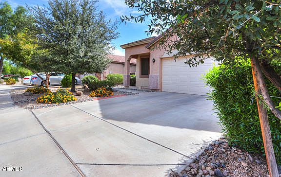 3rd image of 45009 W Balboa Dr