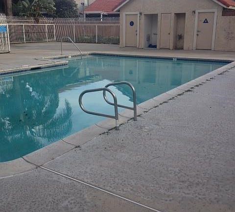 4th image of 1379 Sycamore Ln