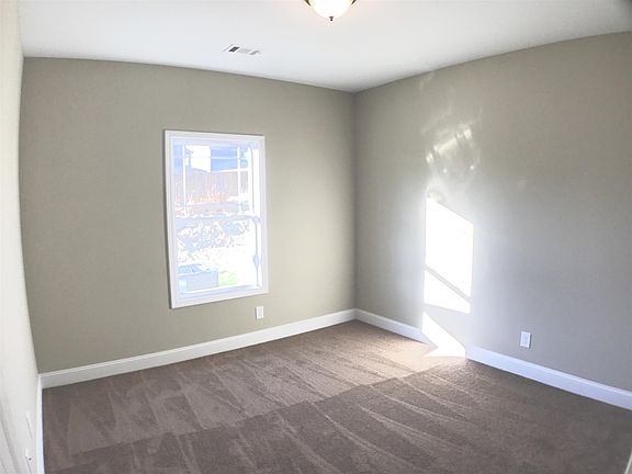 4th image of 386 Patrick Pl Lot 386