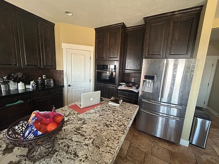 1483 S Garden View Ct — Photo 7
