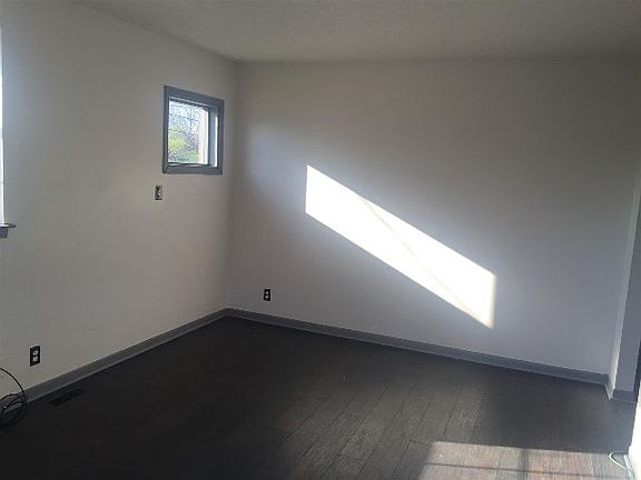 5th image of 2801 Jones Ave #A
