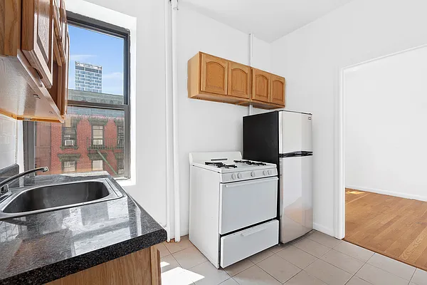 Rented by Corcoran | media 1