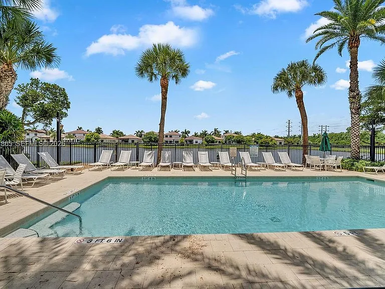 4357 Cascada Cir #4357 — Photo 55